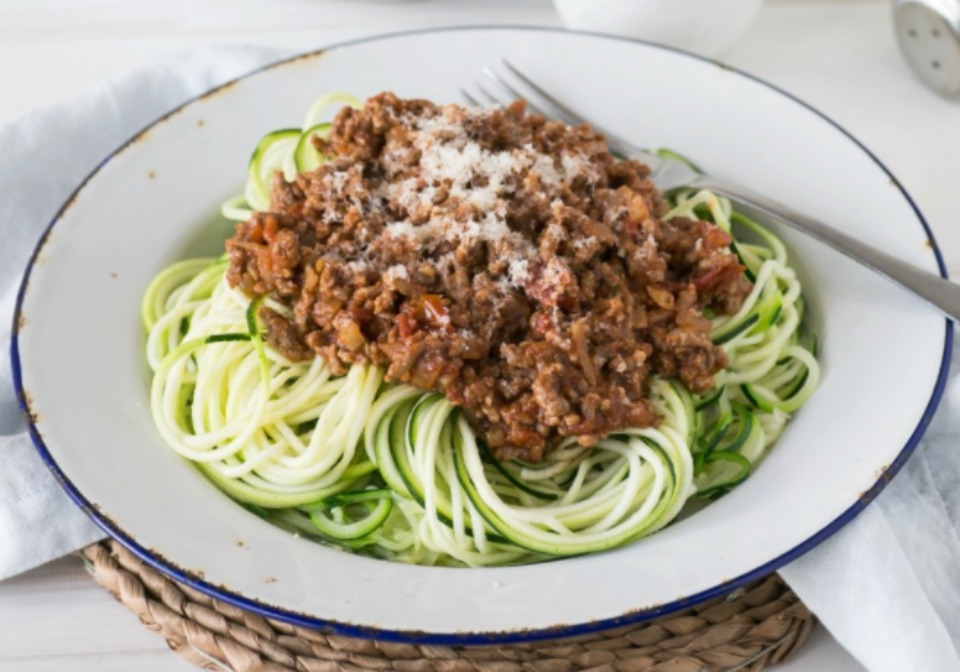 15 FANTASTIC ways to use your leftover bolognese sauce! zoodles
