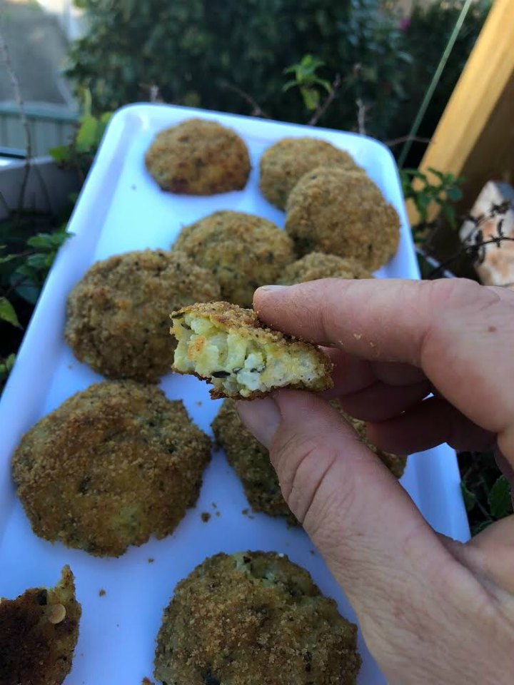 Lunch box-friendly zucchini and cheese arancini