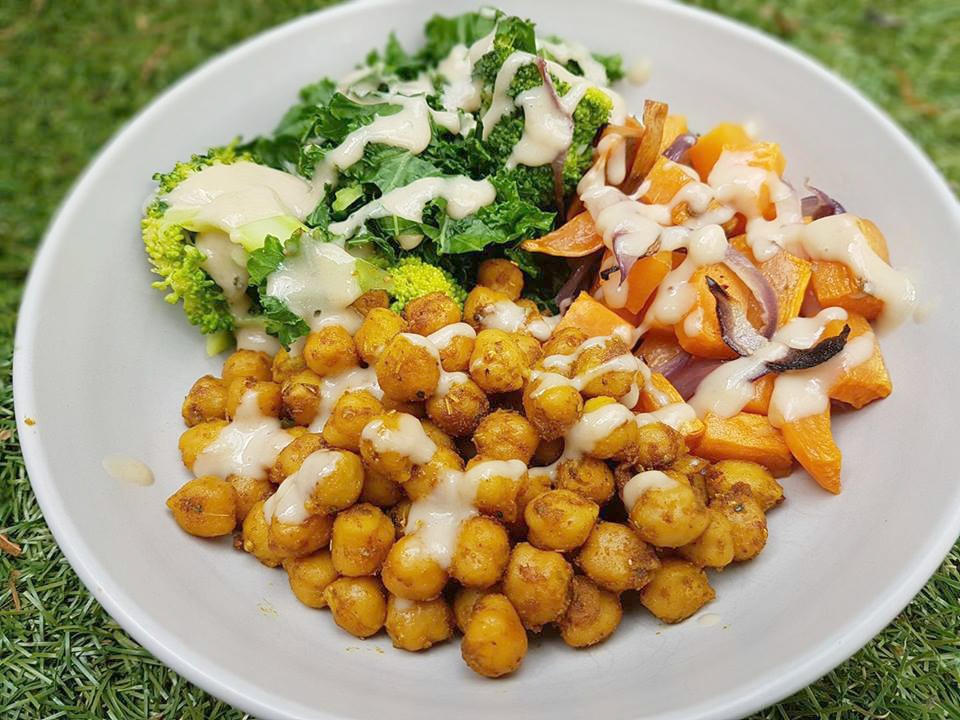 Nutritious spiced chickpea plate