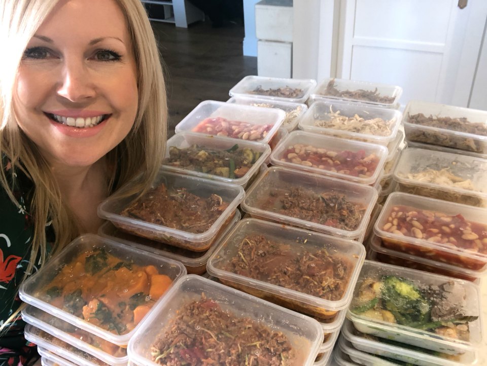 Mum takes 7 base recipes and turns them into 106 different meals!