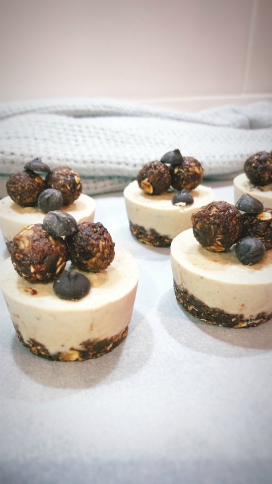 Healthy choc chip mini cheesecakes-2