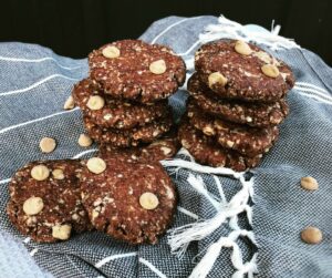 125 Calorie Cacao and Peanut Butter Cookies