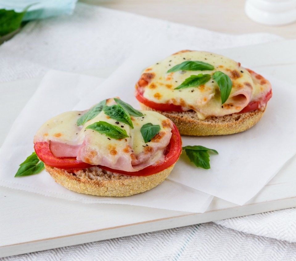 English Muffin Mini Pizza breakfast for dinner