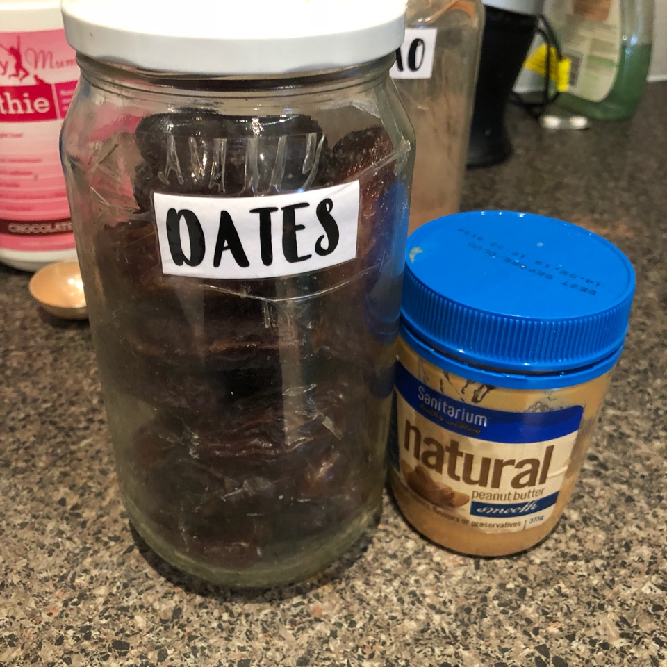 dates-and-peanut-butter