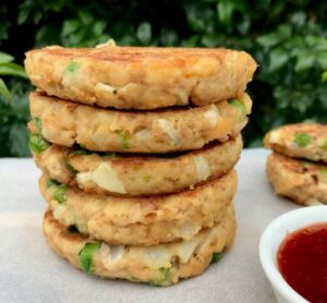 Tuna, lemon and pea patties just 81 calories