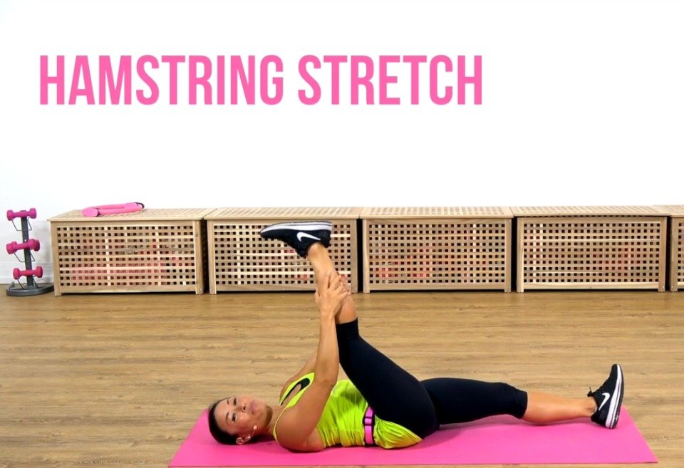 Healthy-Mummy-5minute-cool-down-hamstring-stretch