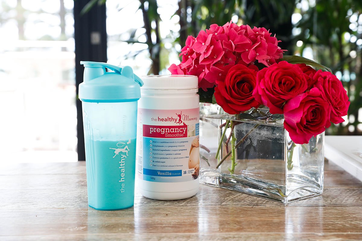 Healthy Mummy Pregnancy Smoothie aqua shaker roses