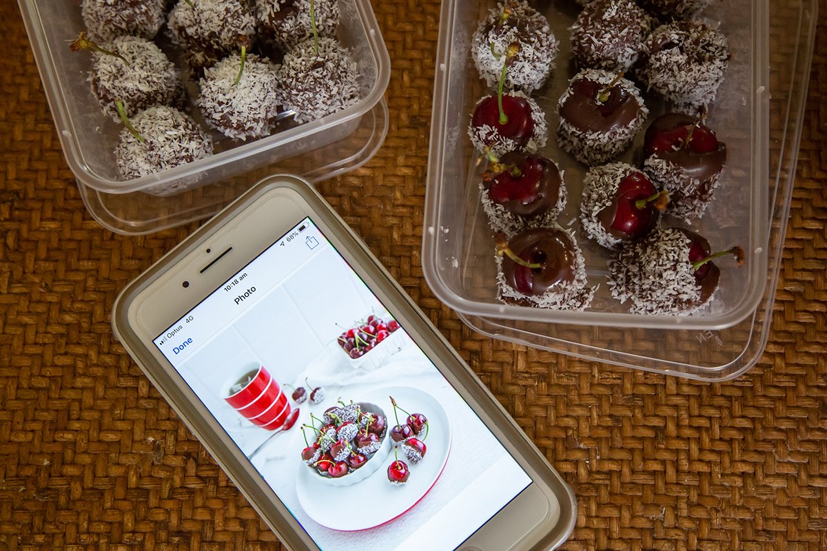 Chocolate cherry pops