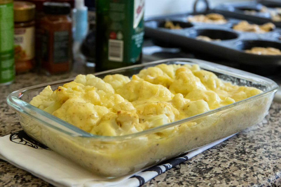 Cheesy cauliflower bake