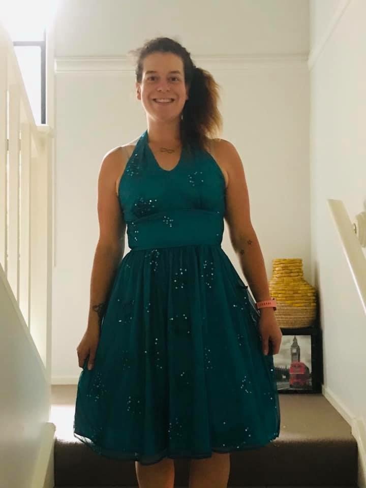 phoebe-phillips-non-scale-weightloss-victory