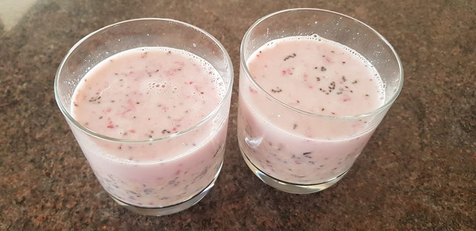 Danielle Sorrell berry overnight oats