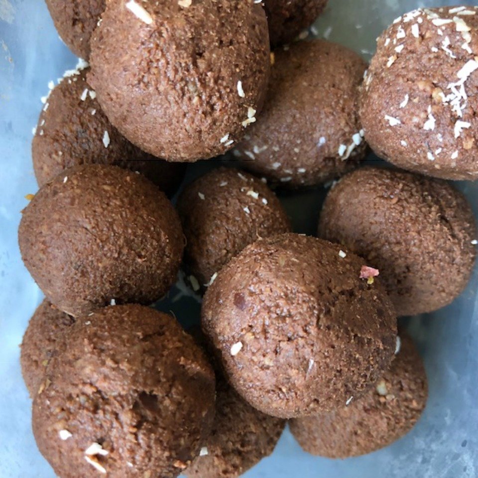 Healthy-Mummy-bliss-balls