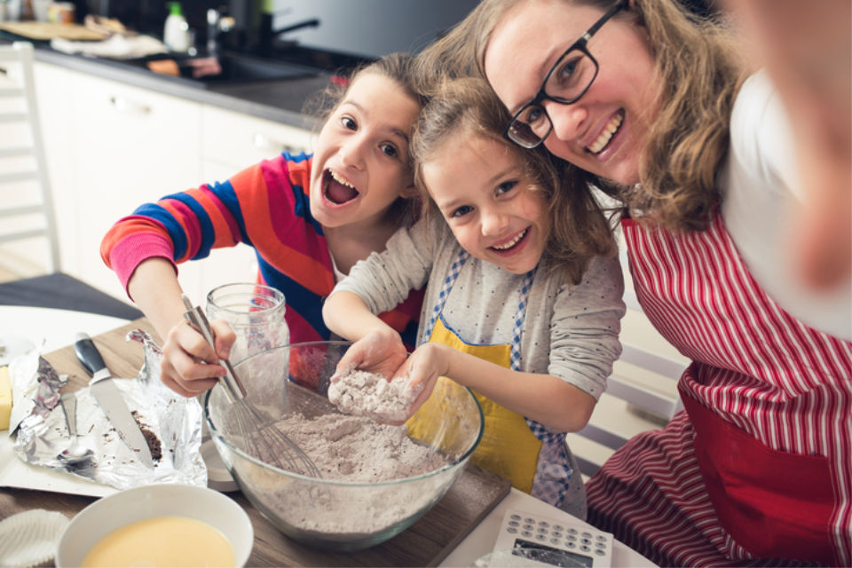 cooking-with-kids (1)