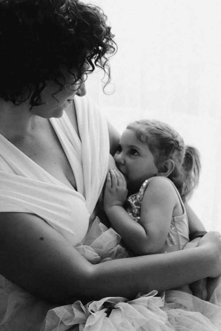 breastfeeding-photoshoot-Jypsie.jpg