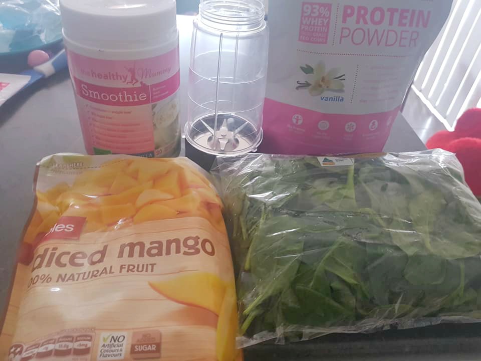 stacey-wingrave-smoothie-ingredients