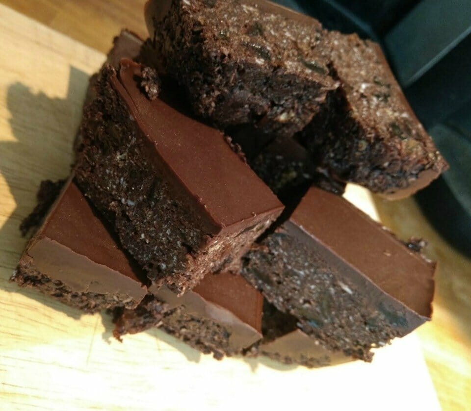 Guilt-Free-Chocolate-Weetabix-slice-Kym-Williamson-3