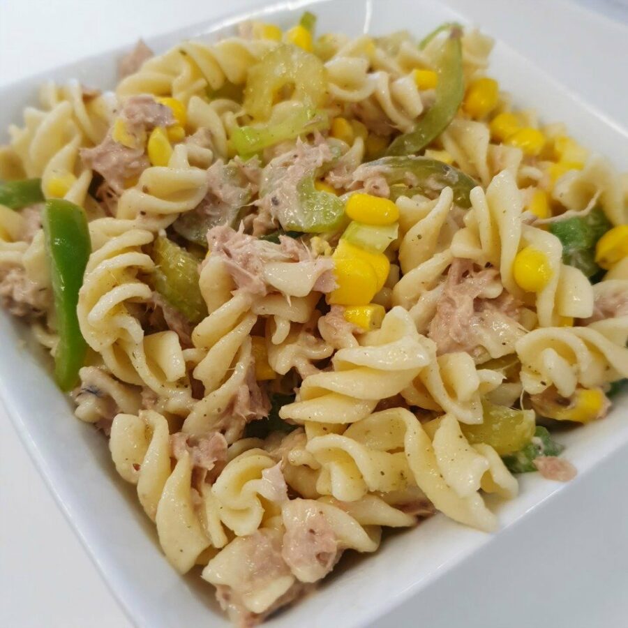 Healthy-Mummy-Tangy-Tuna-Salad-Natasha-Behm-2