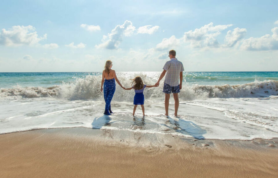 Scientists claim family holidays make kids SMARTER and HAPPIER