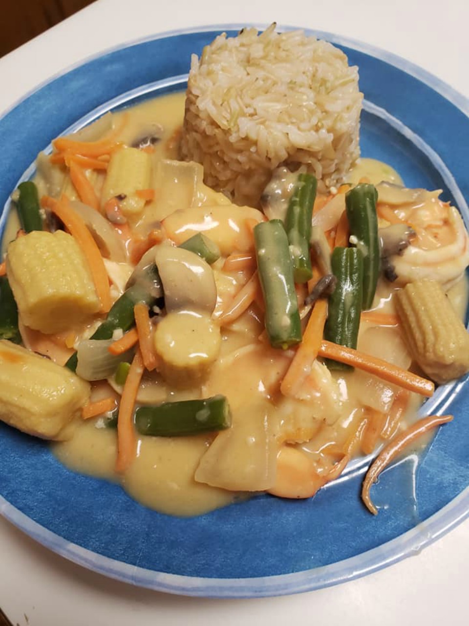 Red-Curry-Shrimp-Stir-Fry-Emma-Robertson-2