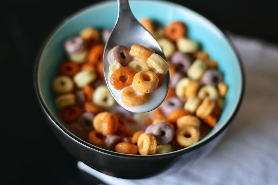 https://www.healthymummy.com/wp-content/uploads/2019/12/cereal-miilk.jpg