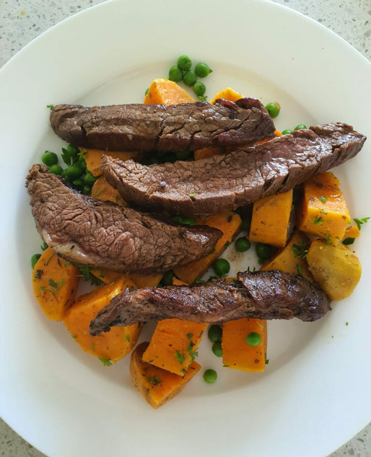 Healthy-Mummy-Lime-Soy-Steak-Potato_Peas-Beverley-Whittaker-2