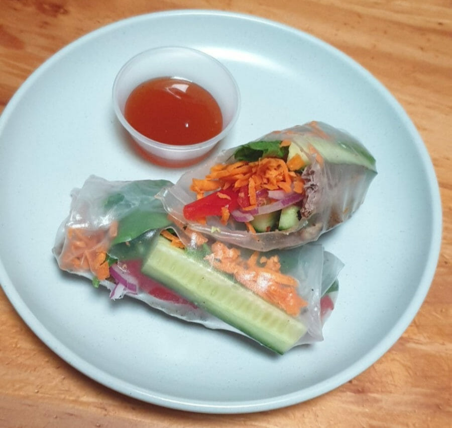 Healthy-Mummy-rice-paper-rolls-Mon-Toy-2