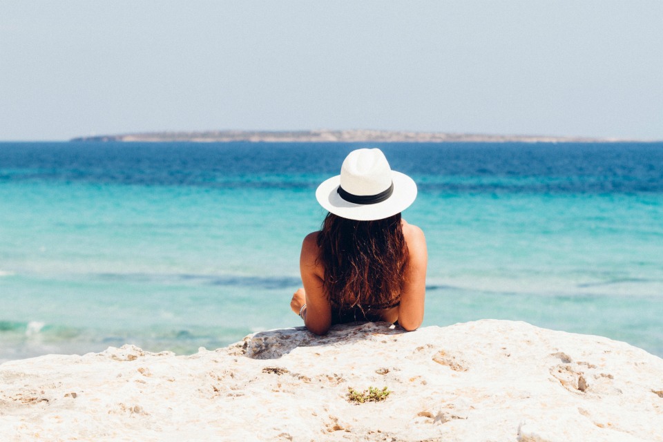 8 reasons mums need to take a VACATION without their kids