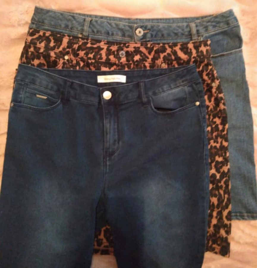 Jess-Jones-Homan-down-2-pant-sizes