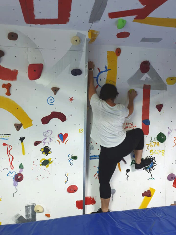 Randa-Jaide-home-climbing-wall-fitness