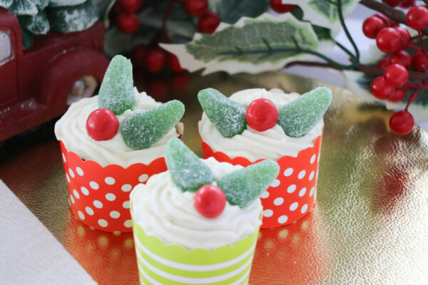 Christmas Creamy Chocolate Cupcakes