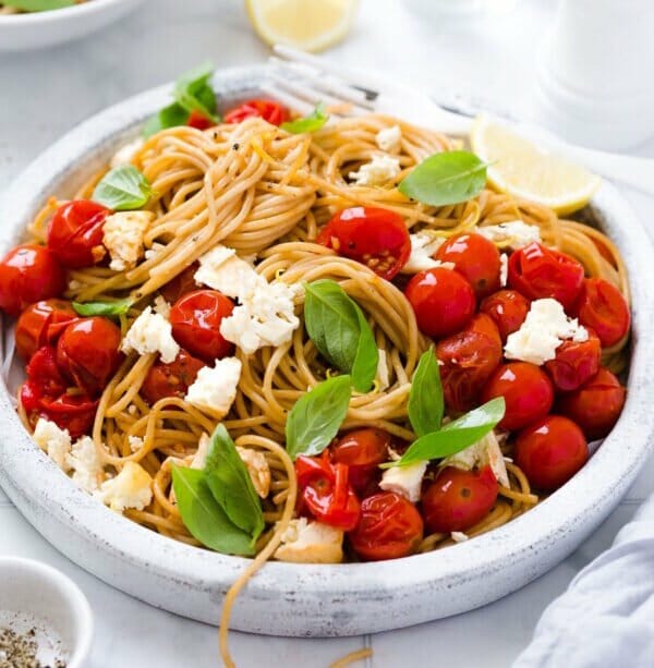 Oven Baked Simple & Healthy Tomato Feta Pasta