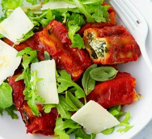 Slow Cooked Spinach and Ricotta Cannelloni