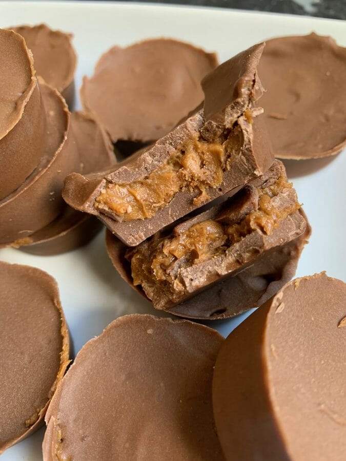 Biscoff salted caramel cups