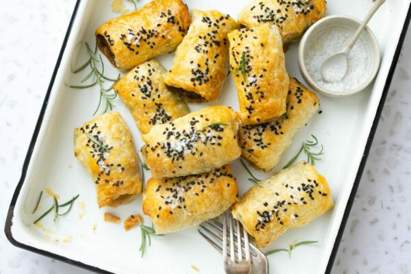 Turkey and Cranberry Sausage Rolls - Perfect for Christmas Time! Turkey and Cranberry Sausage Rolls - Perfect for Christmas Time!