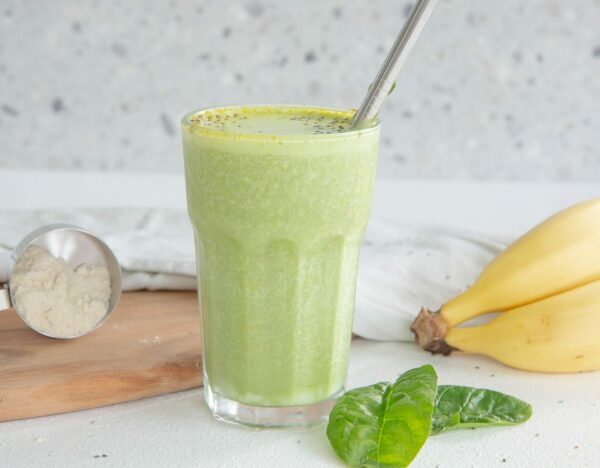 Super Duper Detox Smoothie under 300 calories