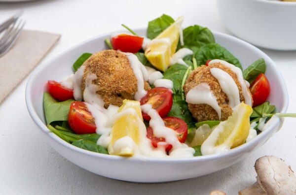 Mushroom and Mozzarella Arancini Salad Mushroom and Mozzarella Arancini Salad