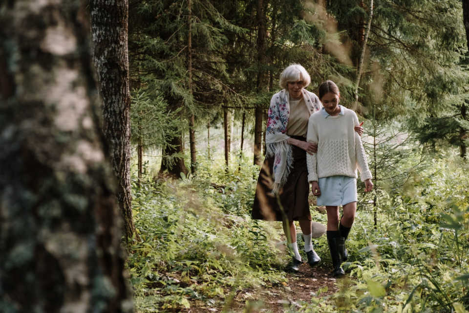 Walking 10 minutes a day reduces the risk of dying by as much as 40%