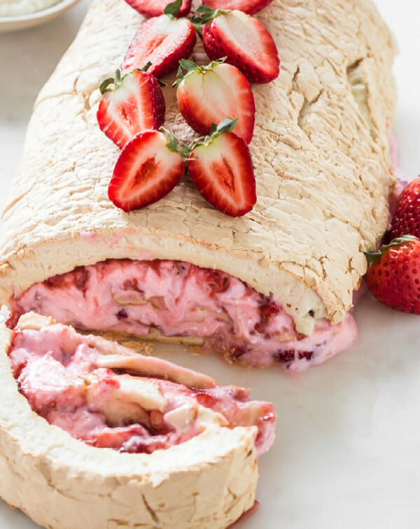 Strawberries and cream roulade allergy-free cake recipes