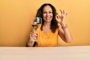 Enjoy These Keto Friendly wines